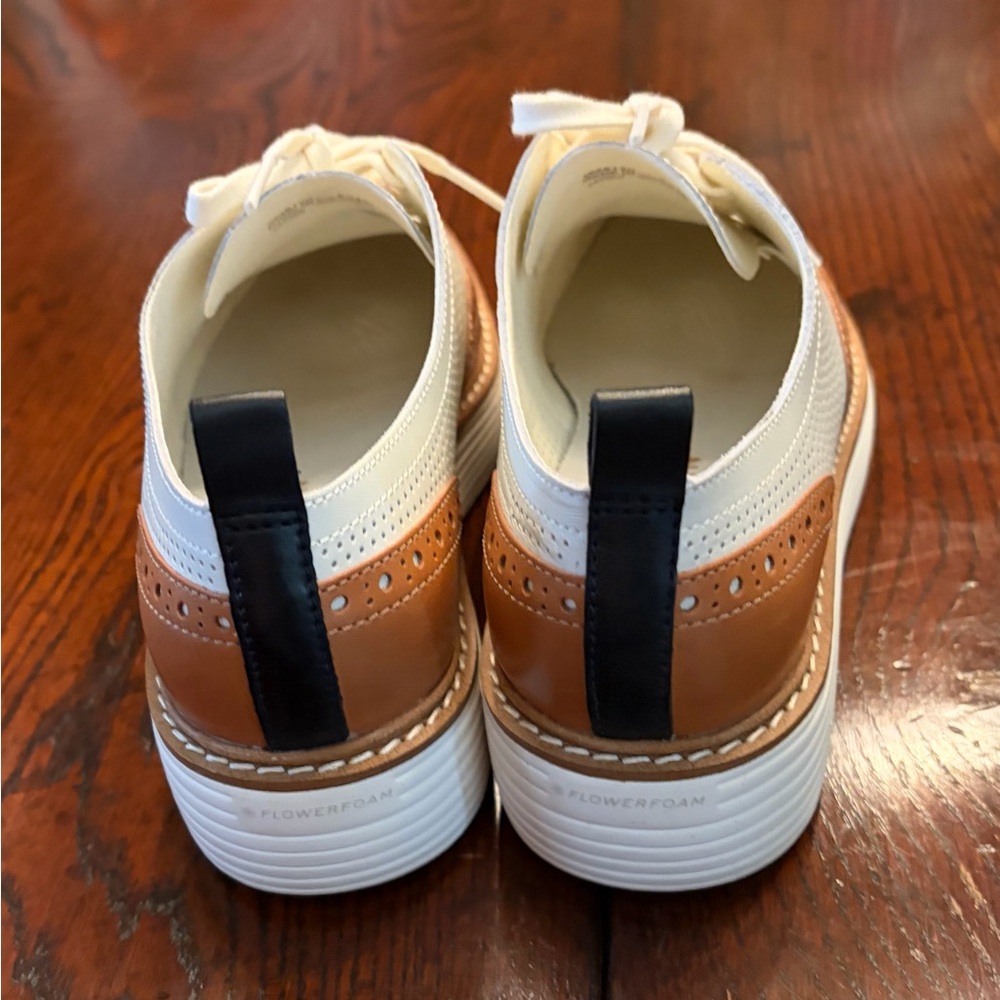 Cole Haan Women’s OriginalGrand Platform Wingtip Oxfords 6.5 - Picture 3 of 3